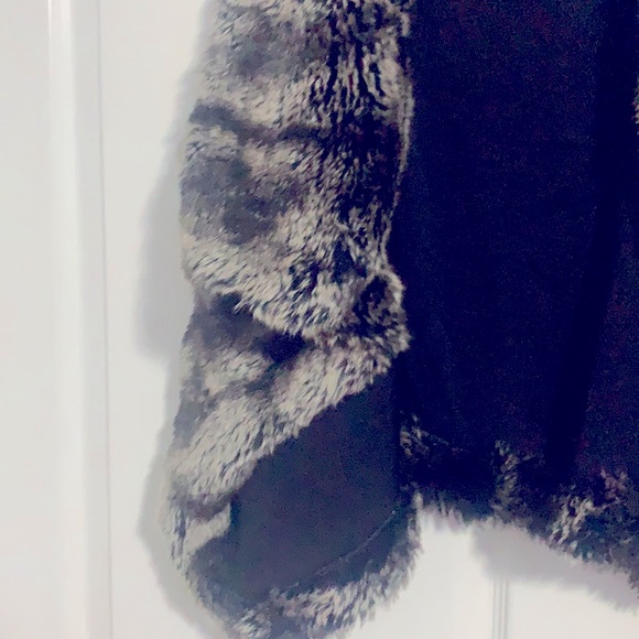 Grey/Black Faux Fur Vest - Picture 2 of 3